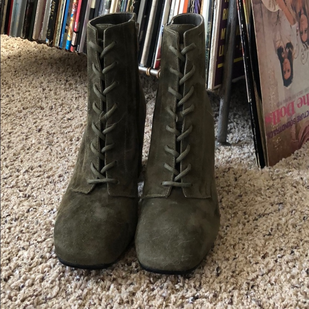 Vince Halle Ankle Boots - Picture 2 of 5